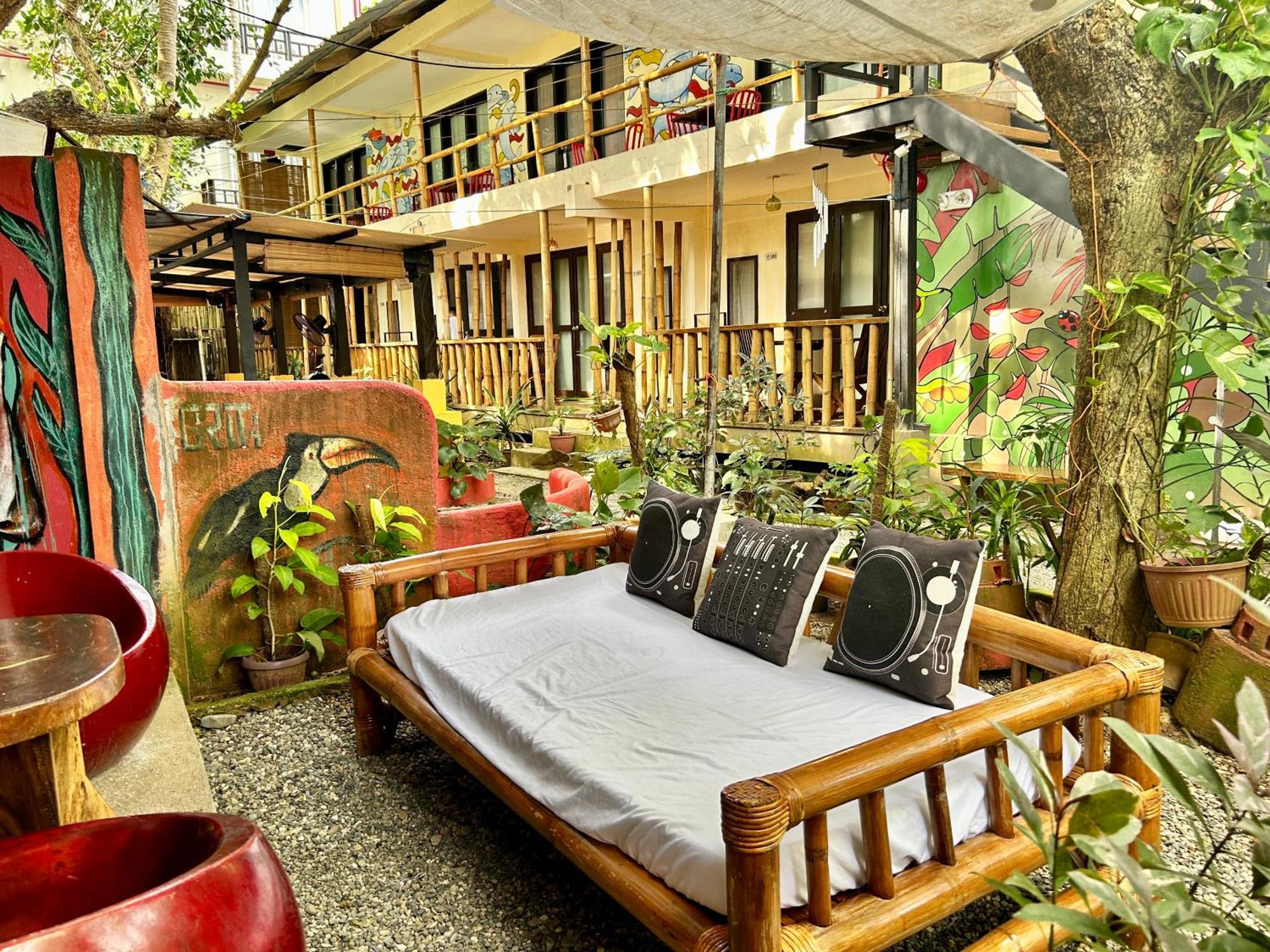 Lazy Dog Bed & Breakfast Balabag (Boracay) Exterior foto